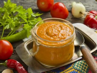 Squash caviar: 15 mga recipe