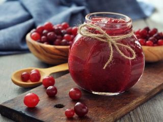 Hawthorn marmelade med frø: 17 opskrifter til vinteren