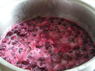 Cherry Five Minute (5 minutter) med frø: hurtige og lækre marmeladeopskrifter