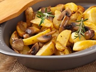 Pritong porcini na kabute na may patatas: mga resipe ng pagluluto