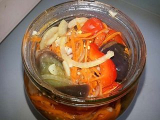 Heh mula sa talong: mga recipe para sa taglamig
