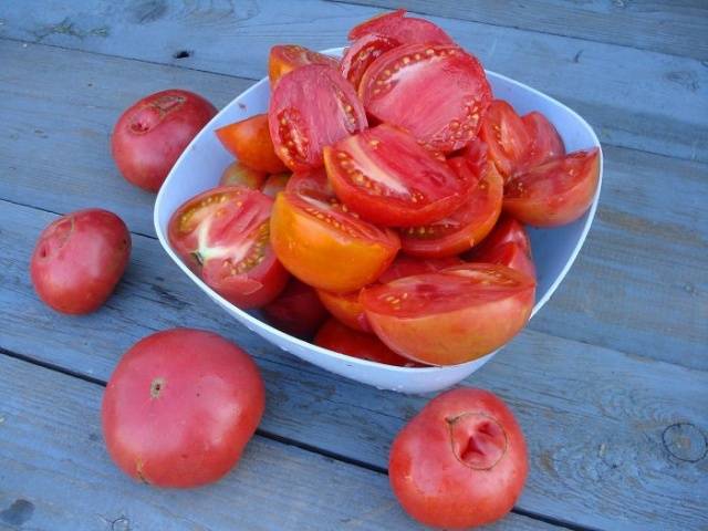 Jus de tomate pour l'hiver